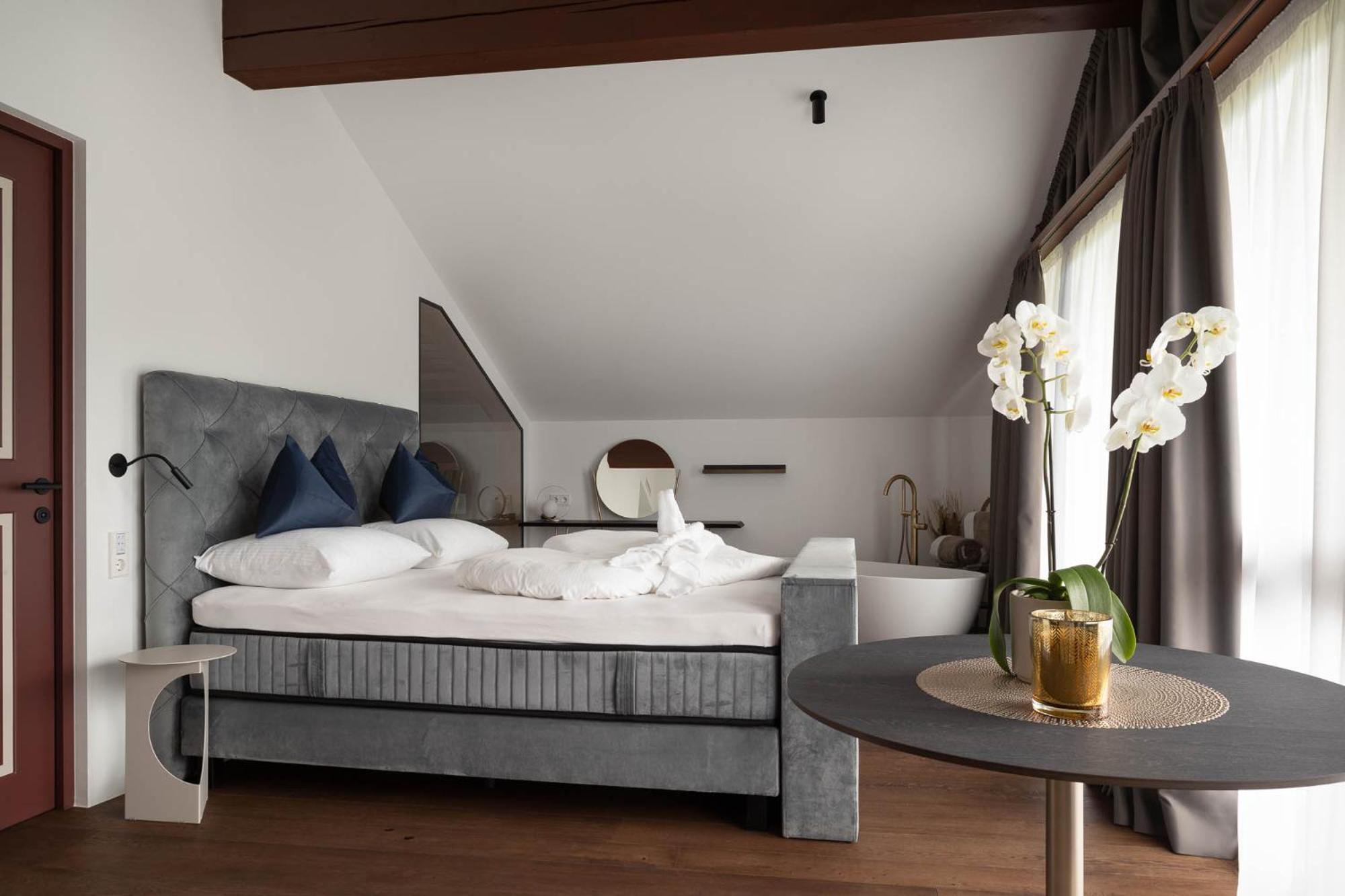Ansitz Battisti Suites (Adults Only) Калдаро Екстериор снимка