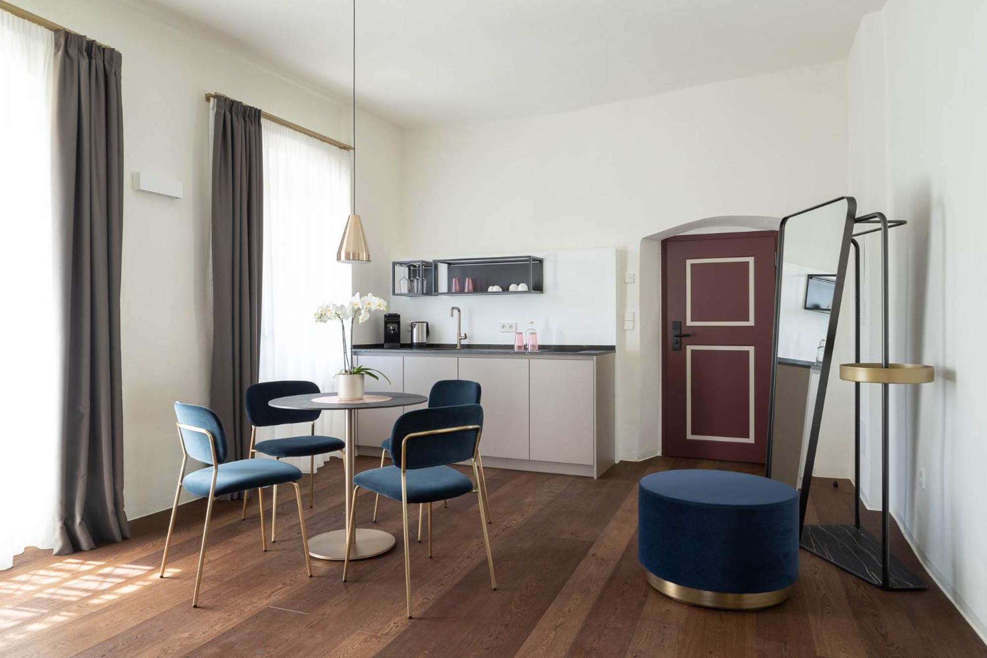 Ansitz Battisti Suites (Adults Only) Калдаро Стая снимка