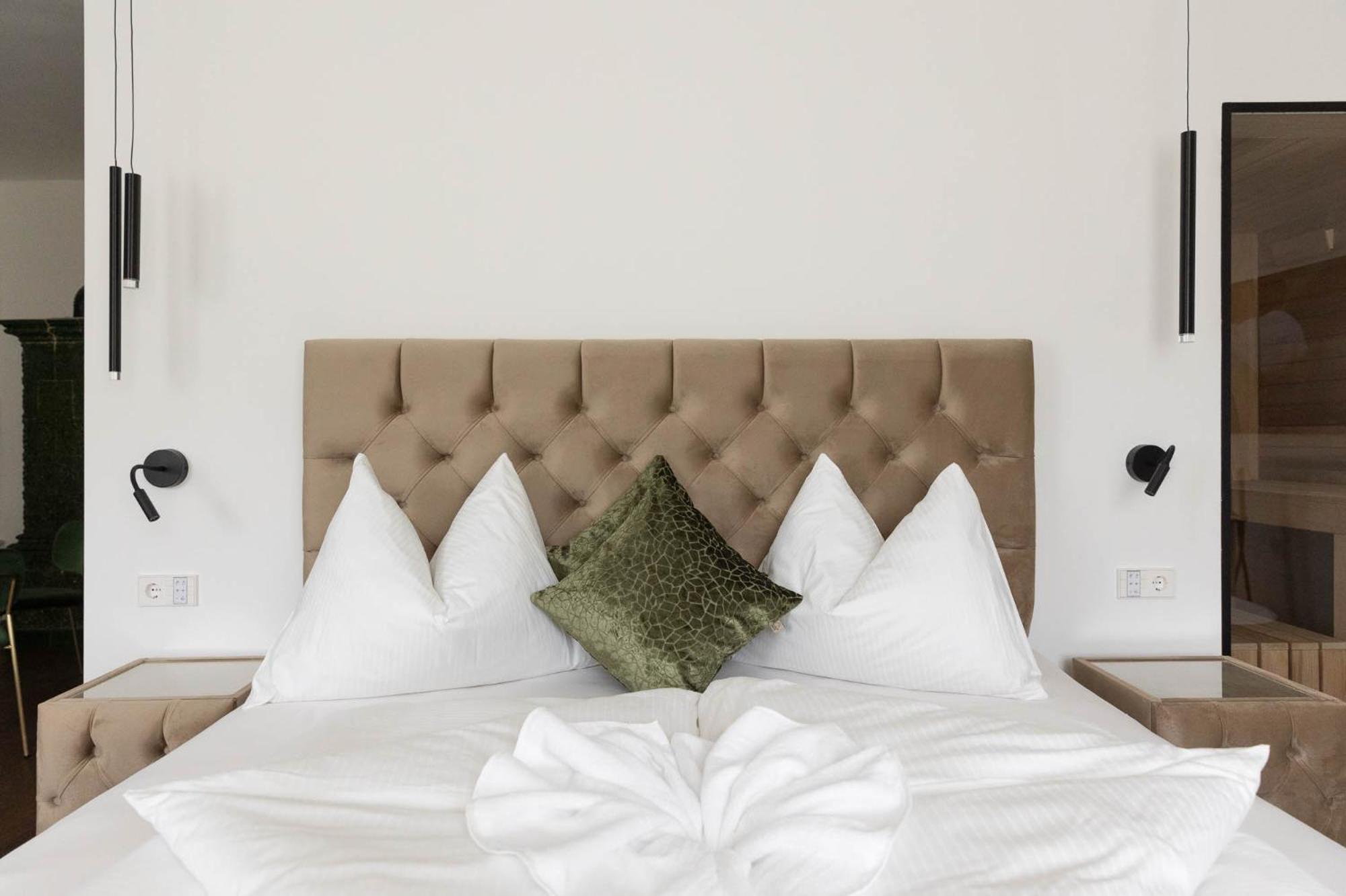 Ansitz Battisti Suites (Adults Only) Калдаро Стая снимка